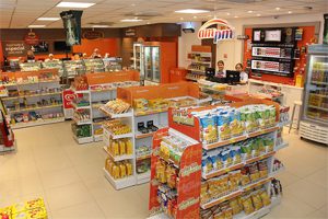 loja de conveniência ampm